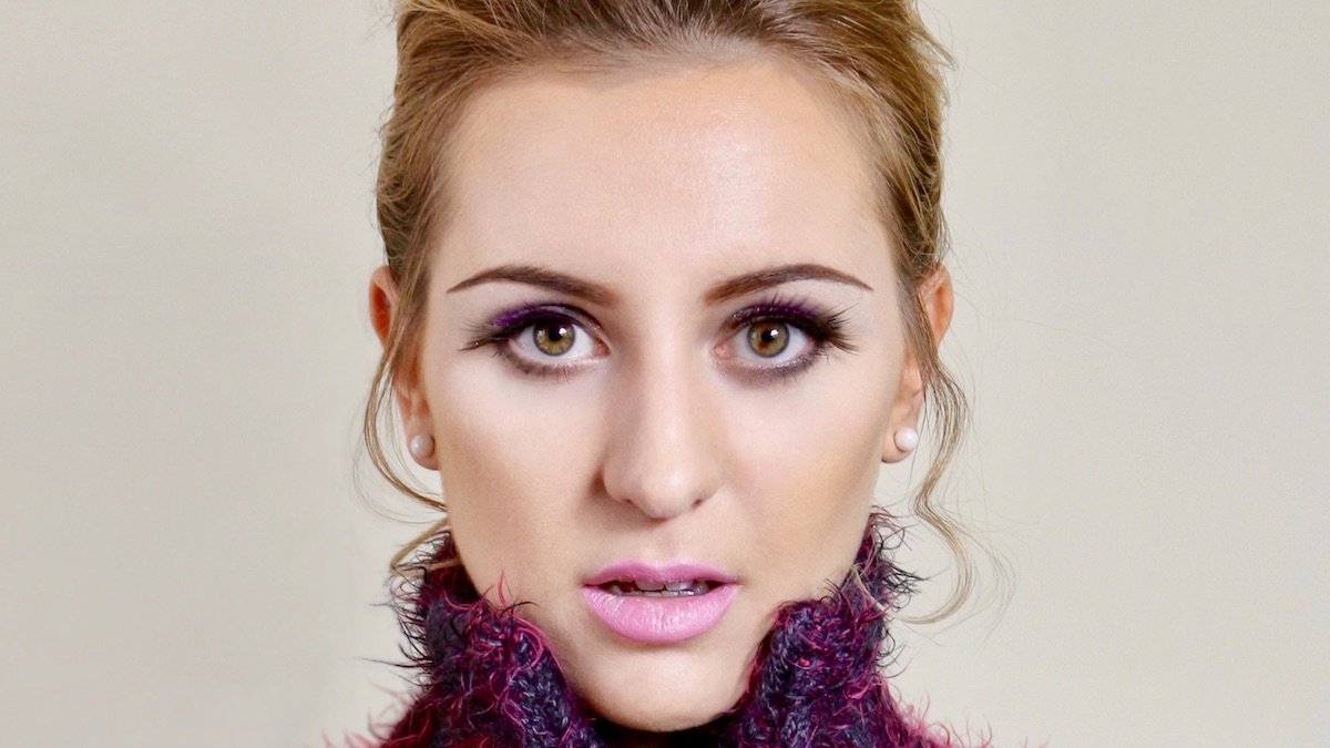 Book makeup artists London Makeup artist near me